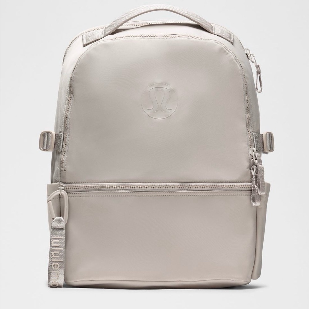 Lululemon new crew backpack 22L vapor